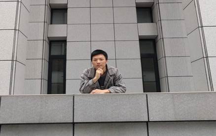 说明: G:\2020-2021学年(下)\员工资助\第六届老员工“自强之星”评选活动\新闻稿\何善平.jpg